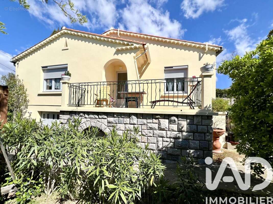 Maison 170 m² à Douzens  - photo 2