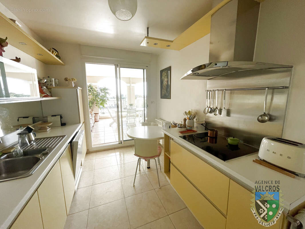 Appartement à CARQUEIRANNE