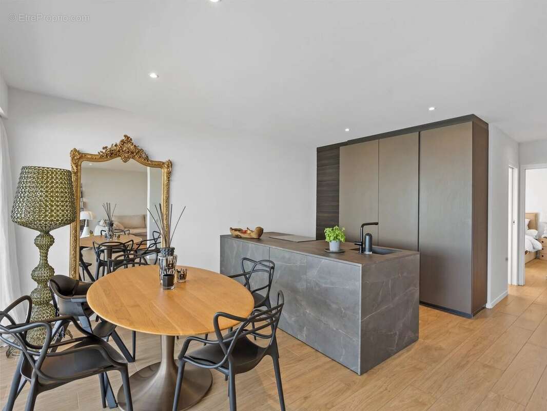 Appartement à CAGNES-SUR-MER