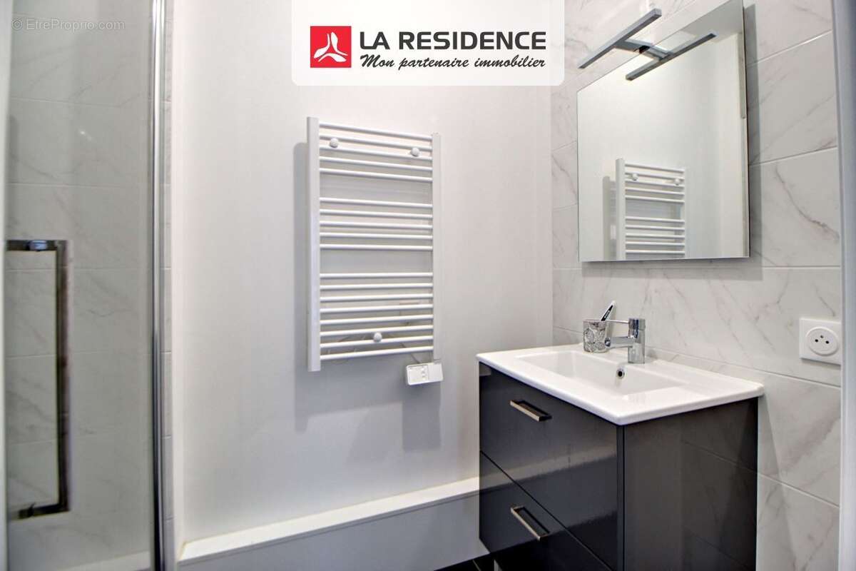 Appartement à VERNEUIL-SUR-SEINE