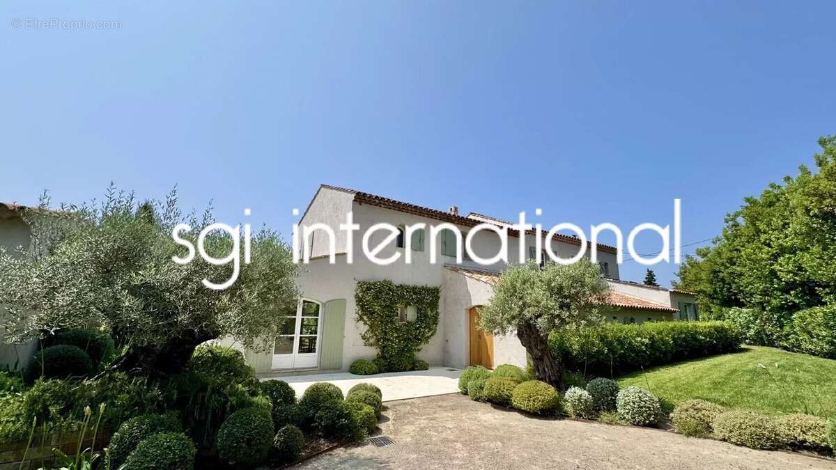 Maison à RAMATUELLE