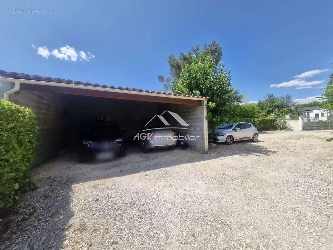 A Rousson, maison d'environ 161 m² avec piscine - photo 16