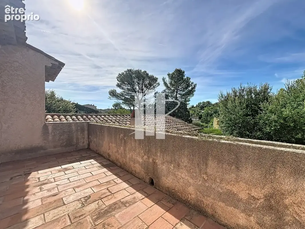 Exclusivité   valescure   villa provençale d’environ 200 m2 avec piscine - photo 17
