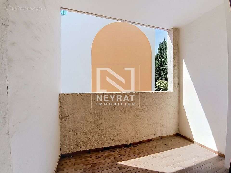 Appartement à SAINT-RAPHAEL