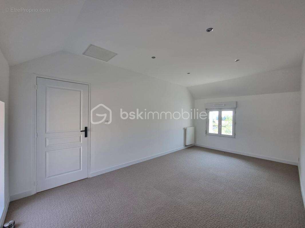Maison en pierre_ 4 chambres_ jardin ! - photo 10