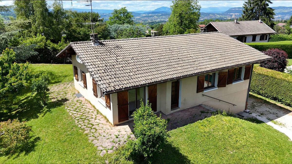 Agence immobiliere laforet - exclusivite - "tilleul" - quintal - maison individuelle de 95,2m² - terrain de 1215m² - sous sol co - photo 1