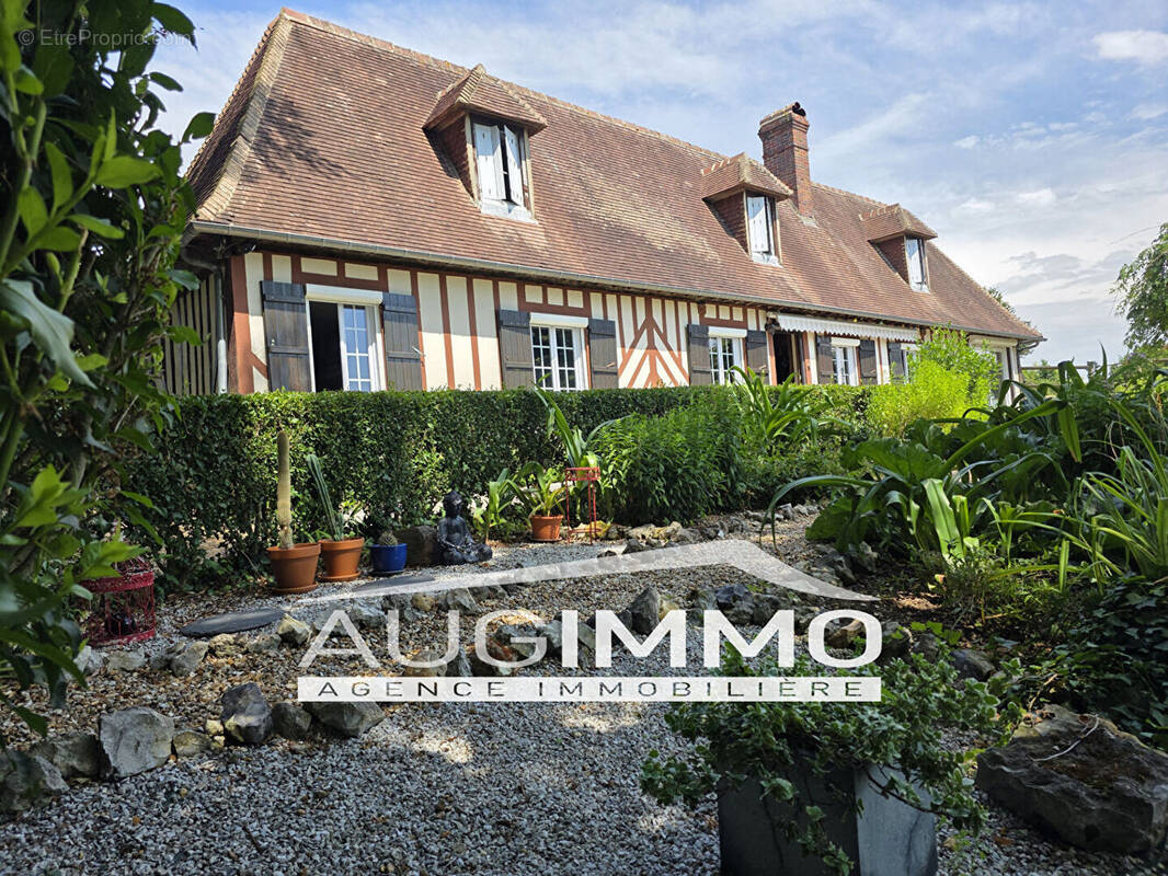 Maison à LISIEUX