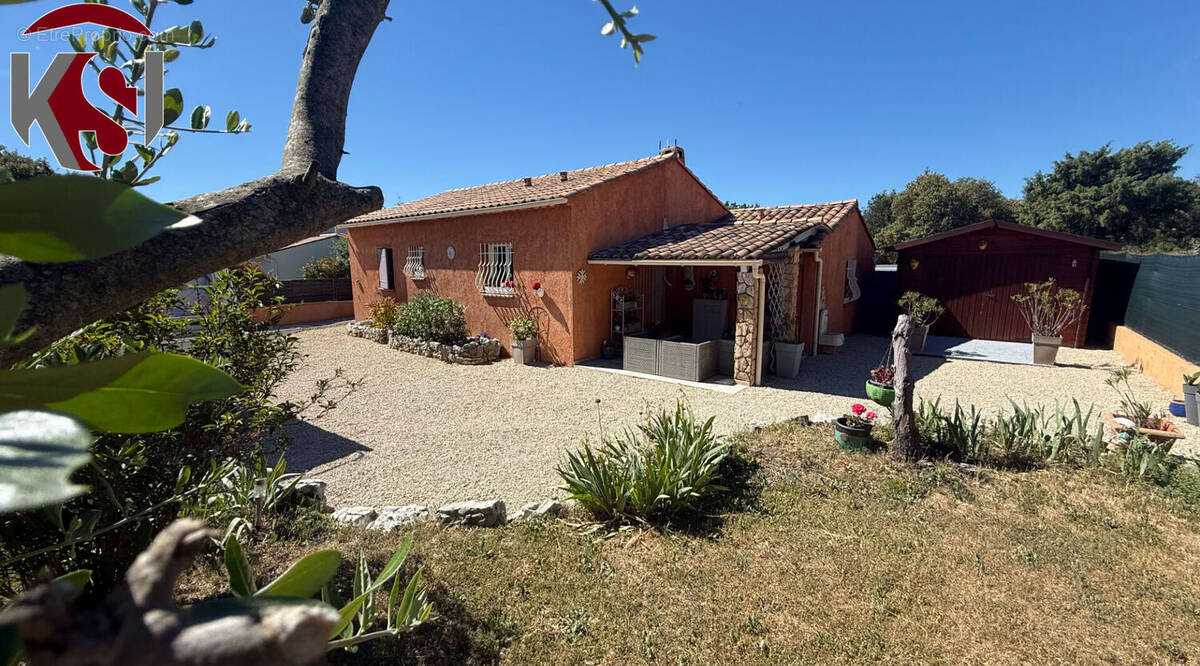 Maison à REGUSSE