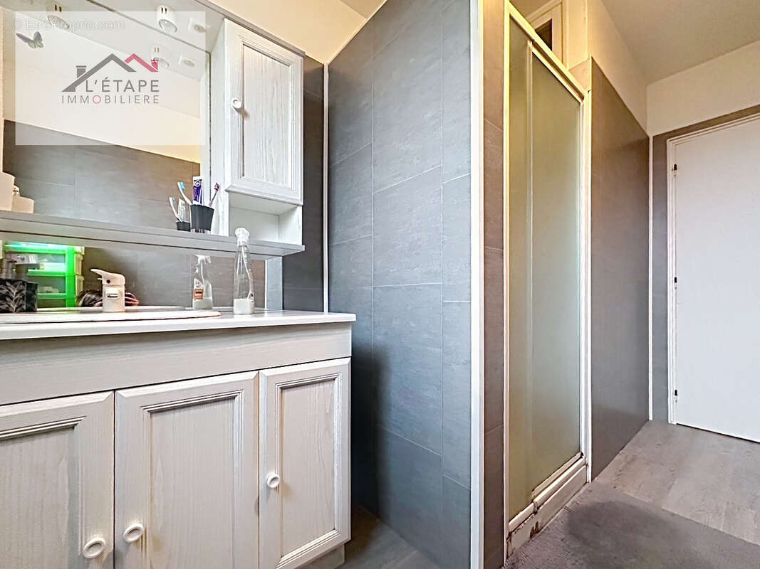 Maison à LE GIROUARD