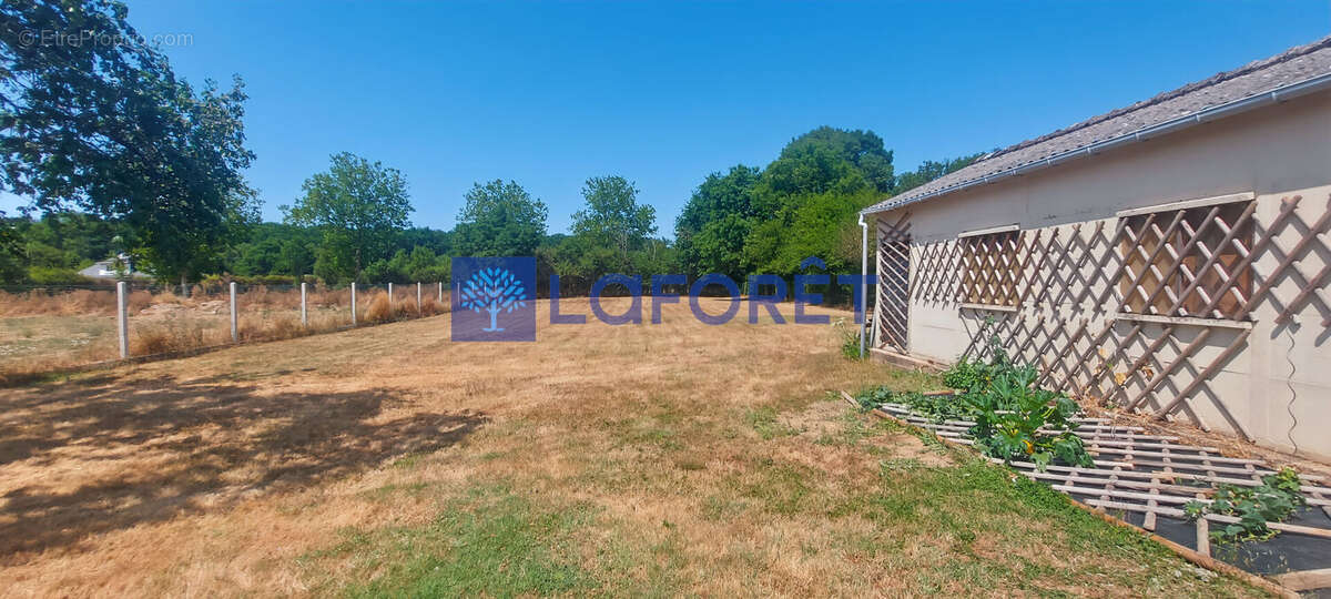 Maison familiale 142 m² sur 2 833 m² de terrain - photo 10