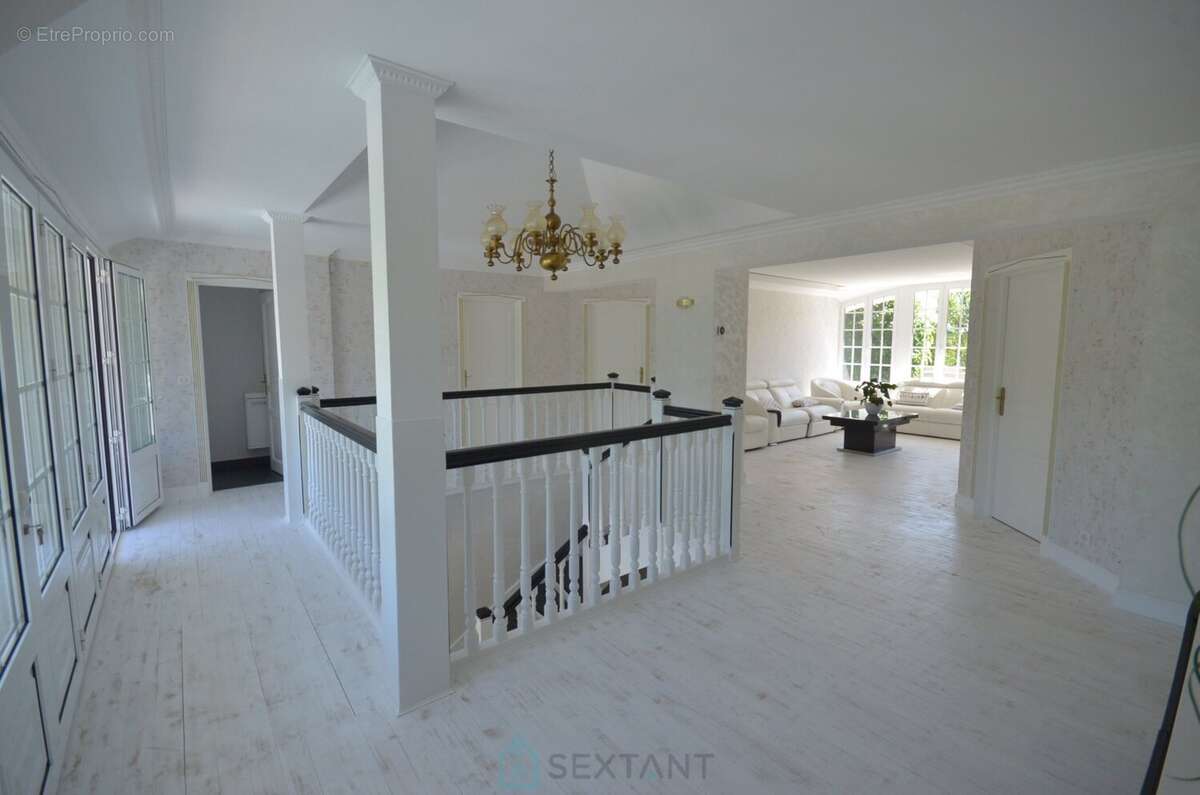 Maison à BOISSISE-LE-ROI