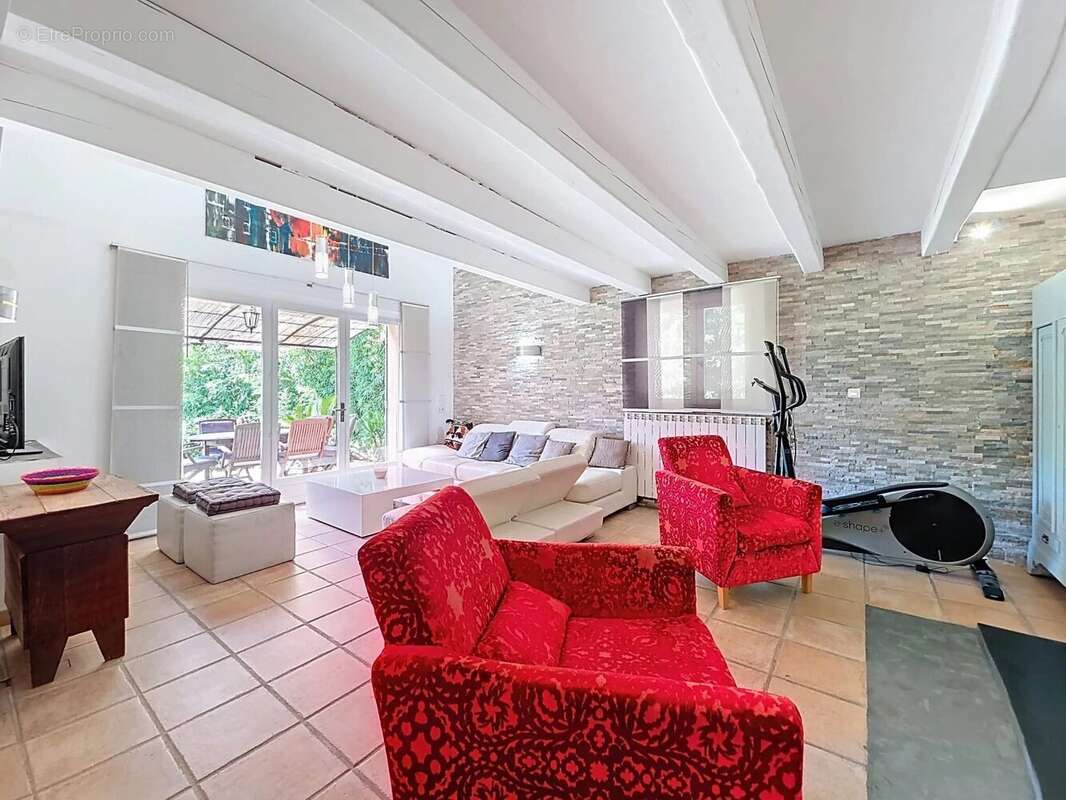 Maison à LE BAR-SUR-LOUP