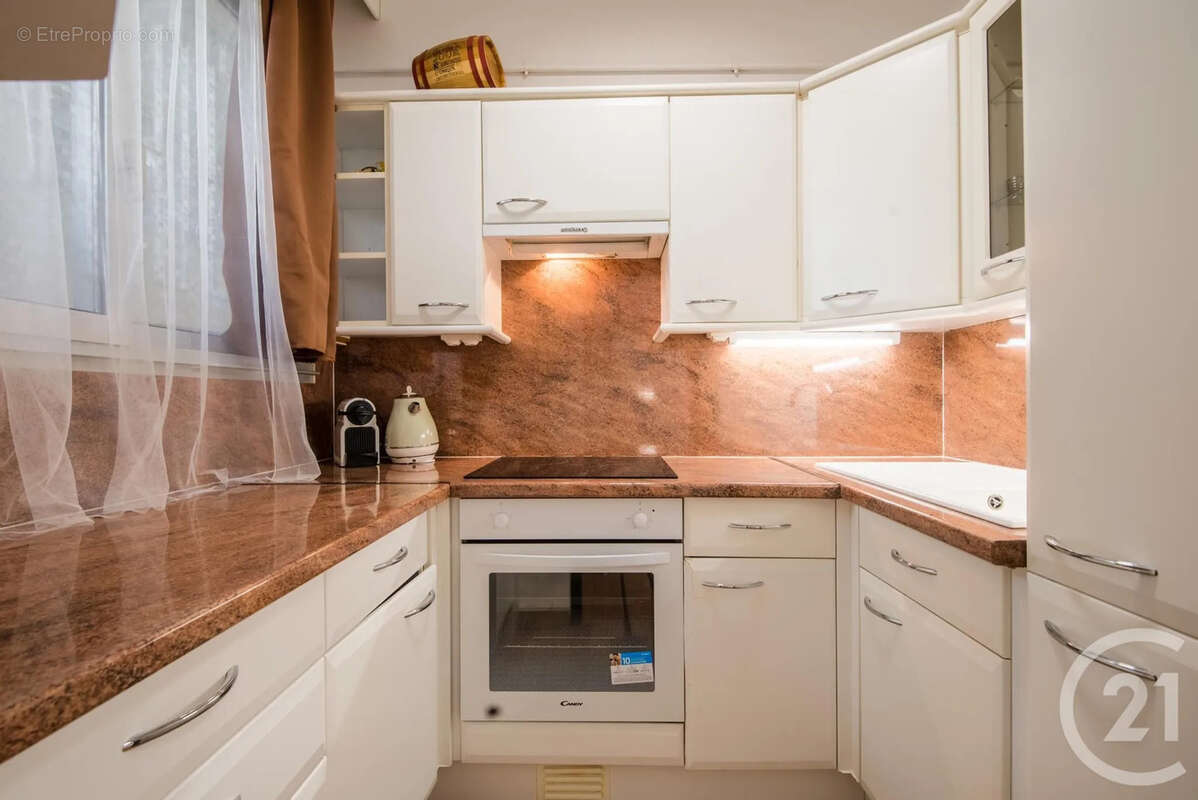 Appartement à BEAULIEU-SUR-MER