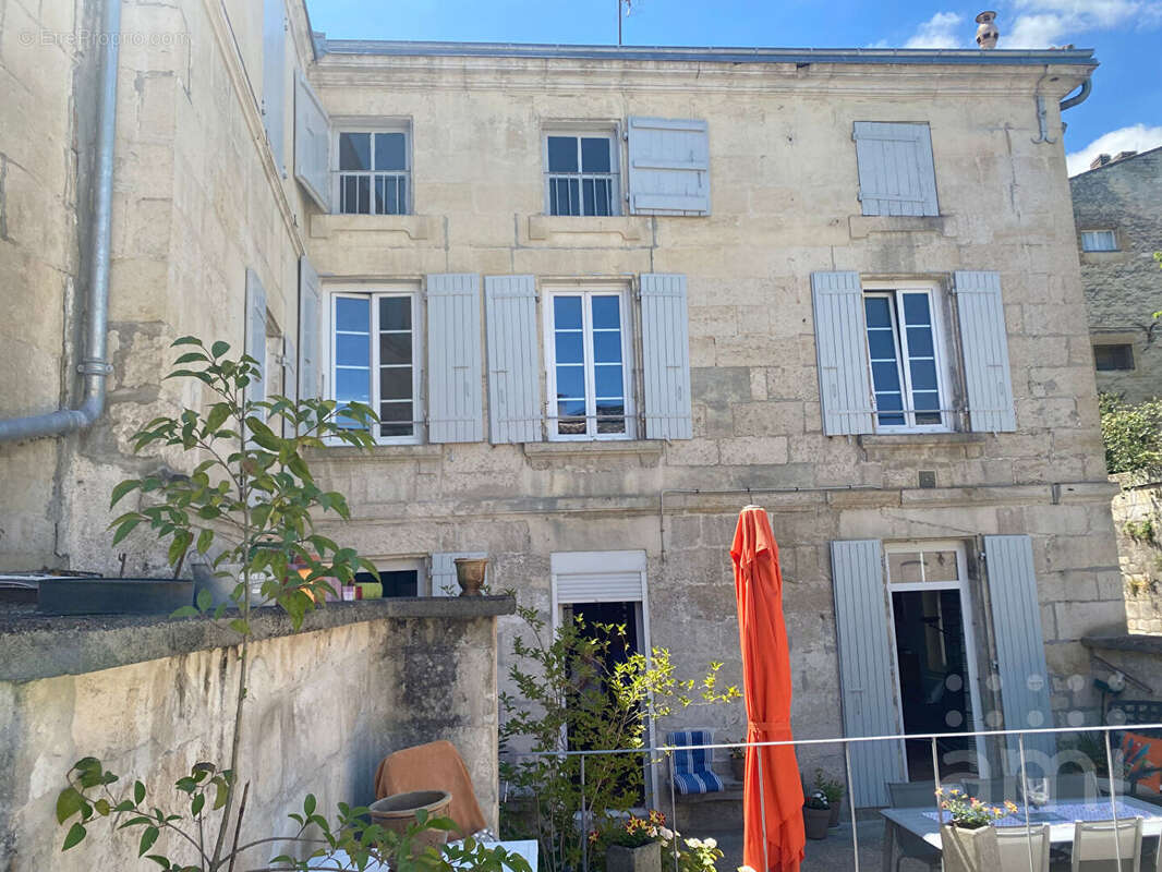 Maison Niort 7 pièce(s) 140 m2 - photo 14
