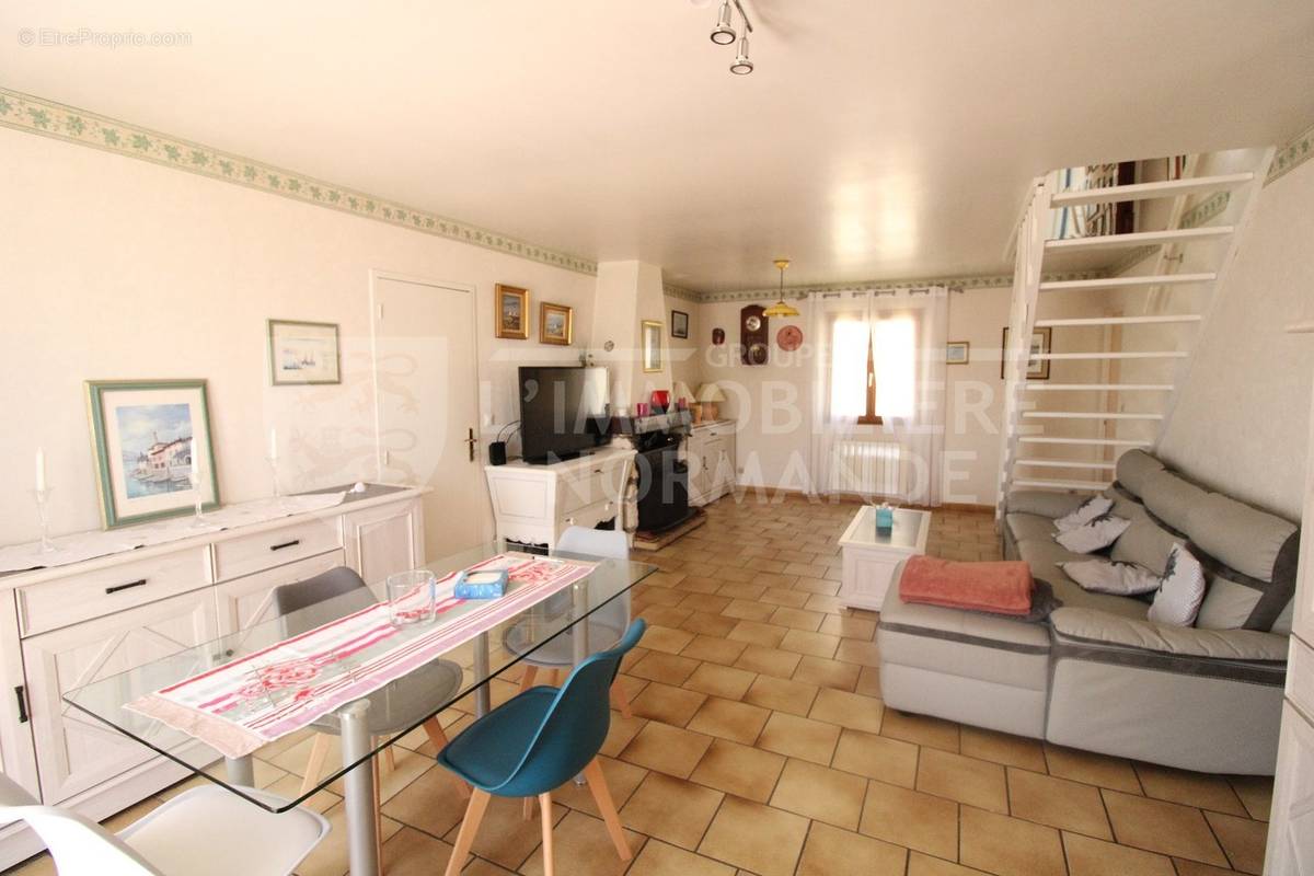 Maison à BONNIERES-SUR-SEINE