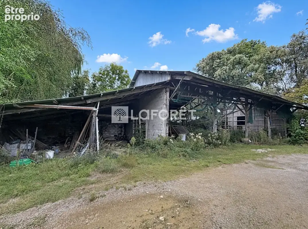 Ensemble immobilier avec fort potentiel de développement - Les Attaques (62) - photo 10