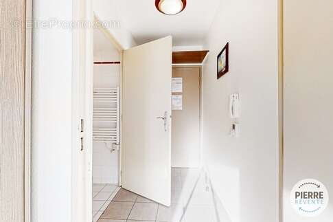 Appartement à SAINT-CYR-L'ECOLE