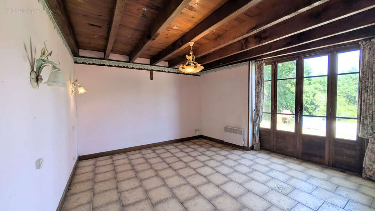 Maison 4 pièce(s) 111m2 - photo 5