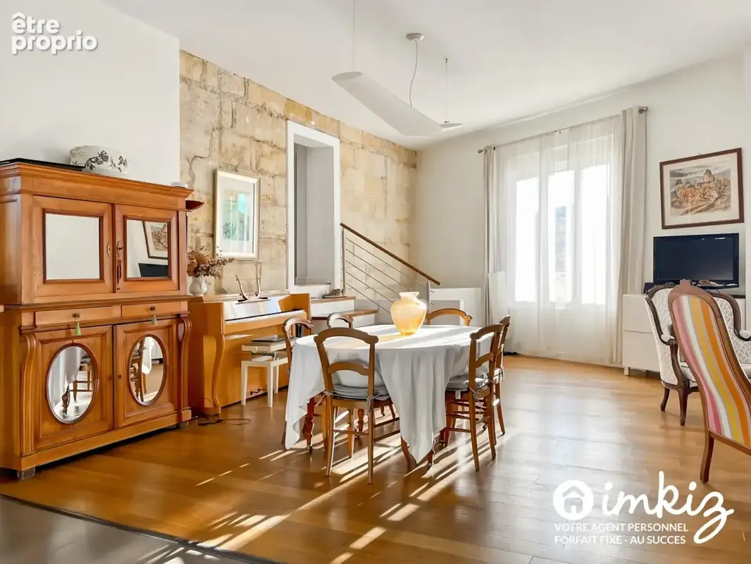 Belle maison en pierre, garage + piscine intérieur - photo 2