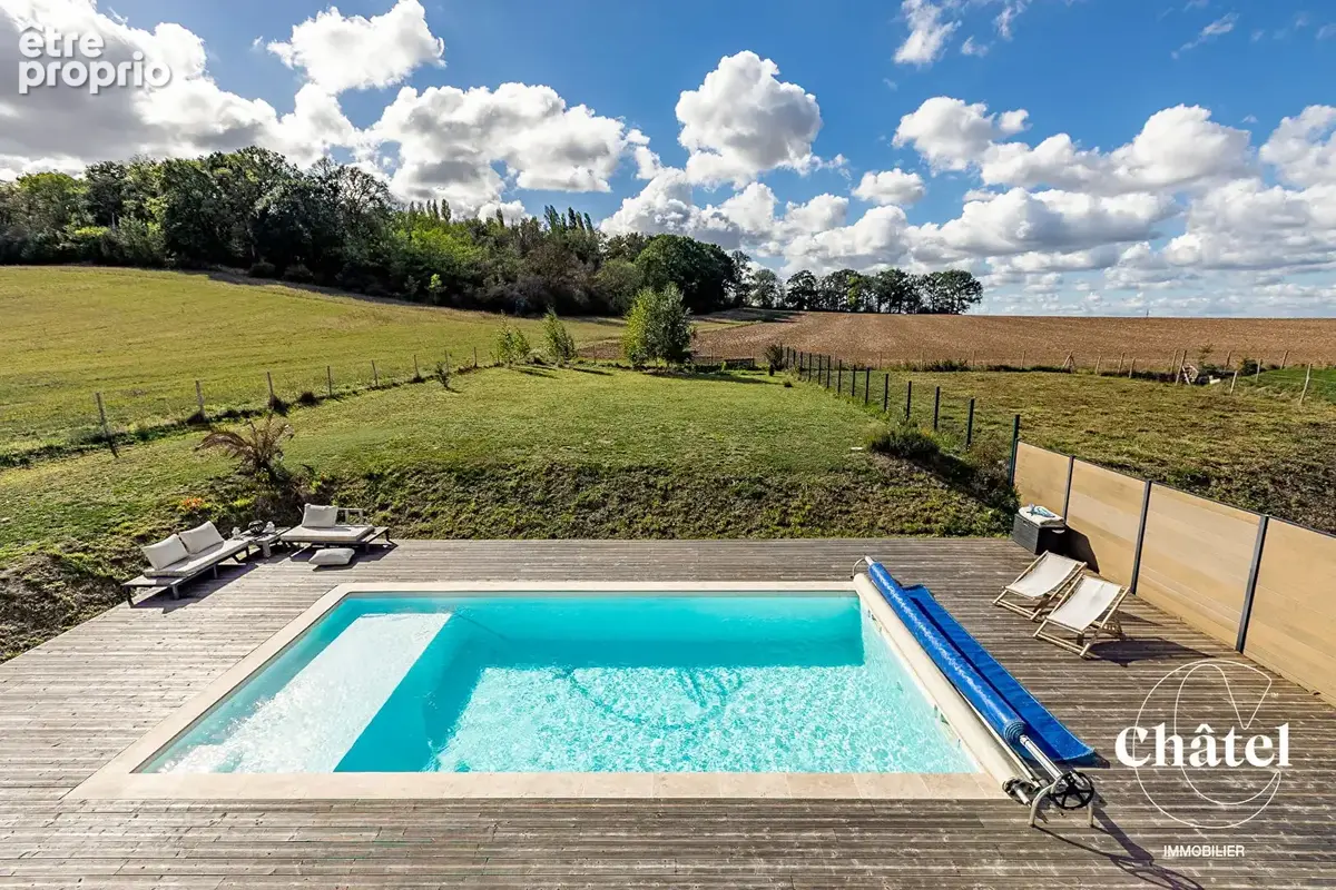 Axe Senlis - Crépy en Valois - Maison récente - piscine - garage - photo 19