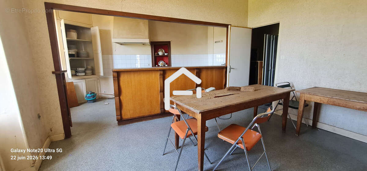 Maison 310 m² à Objat  - photo 2