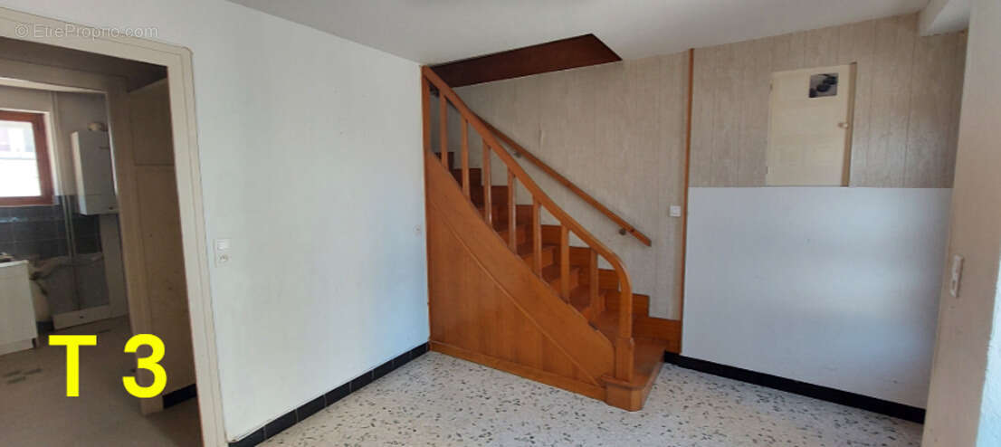 Maison à BEAUREPAIRE