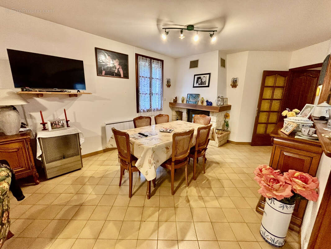 Maison à SAVOILLAN