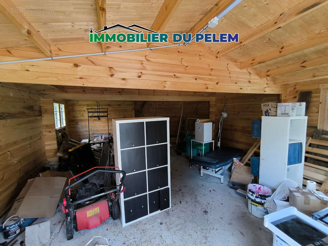 Maison à MAEL-CARHAIX