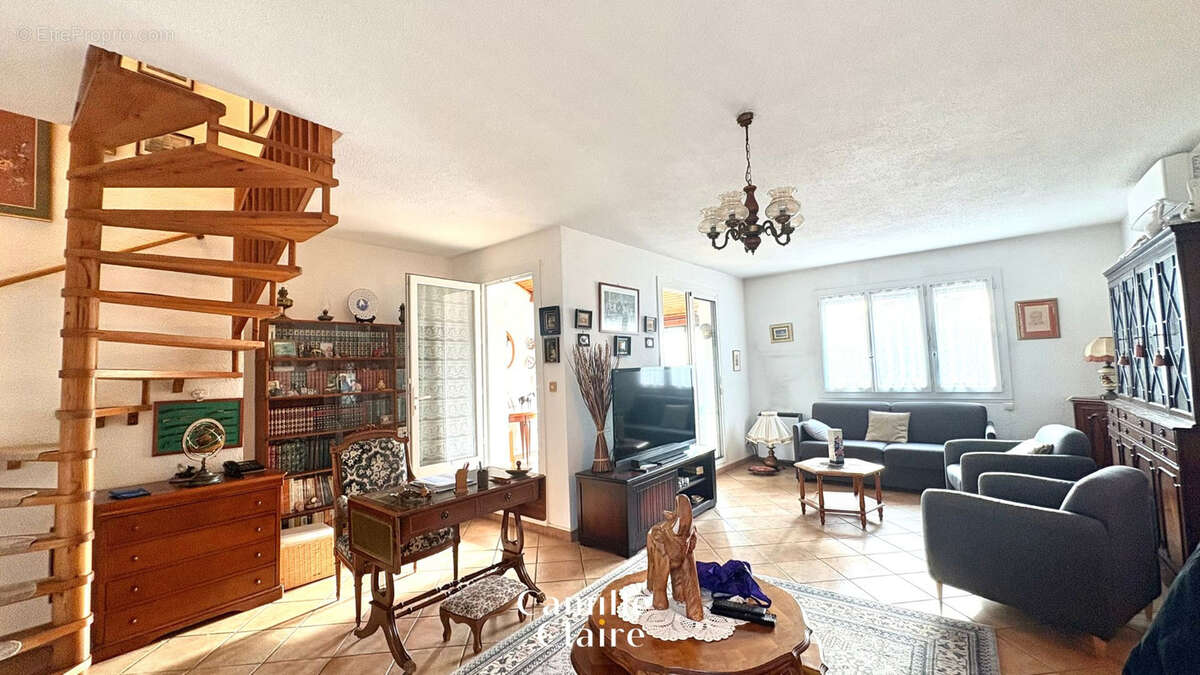 Maison à SAINT-SAVOURNIN