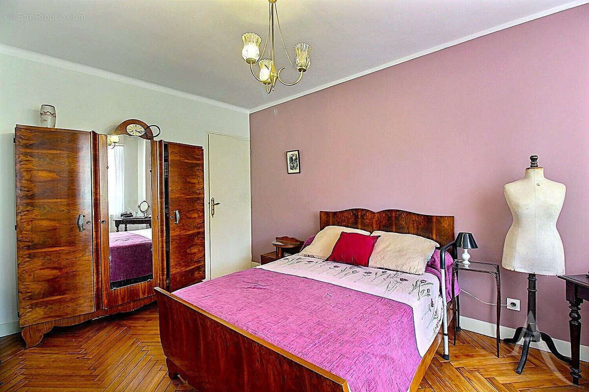 Maison à VILLENAVE-D'ORNON