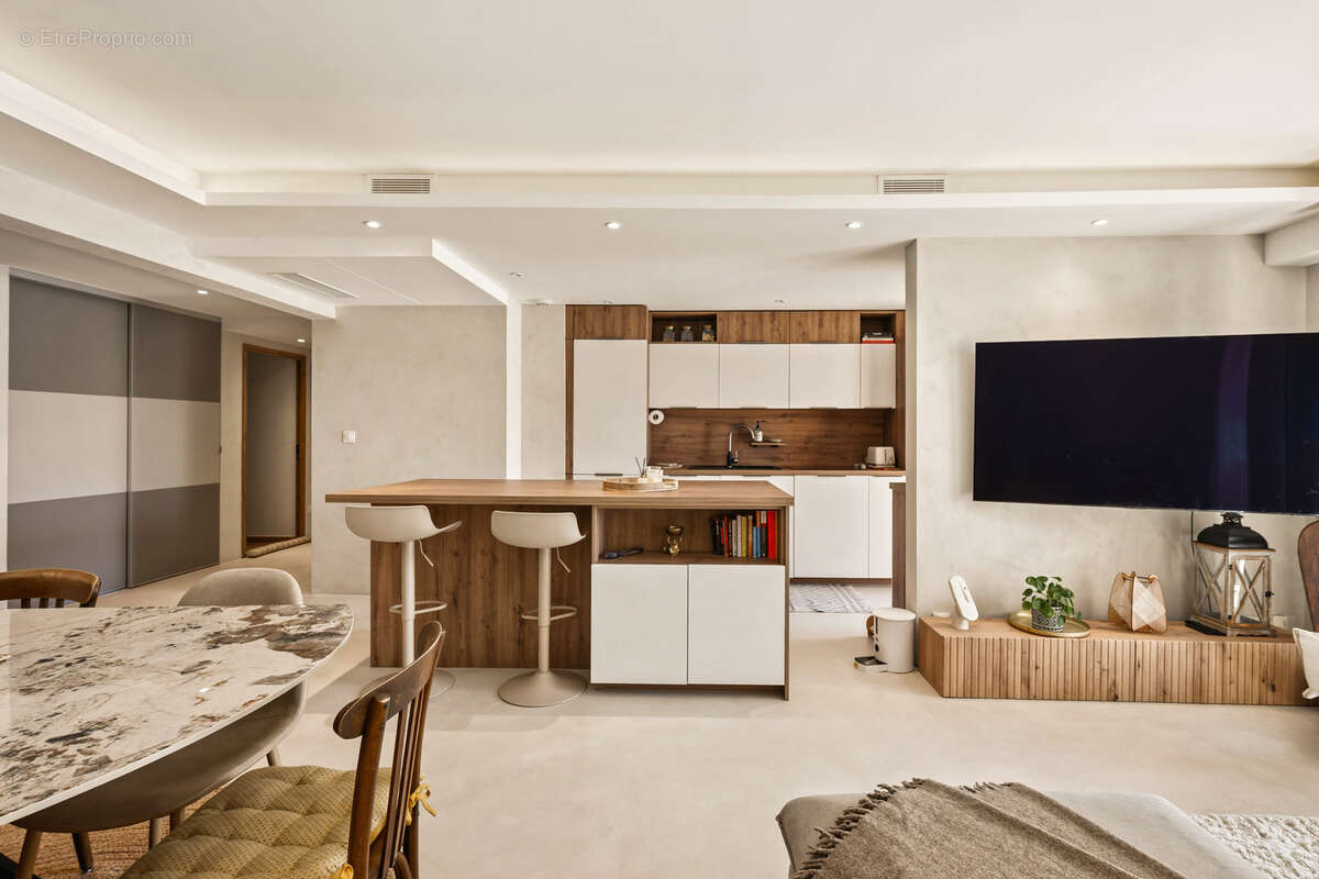Appartement à LE CANNET