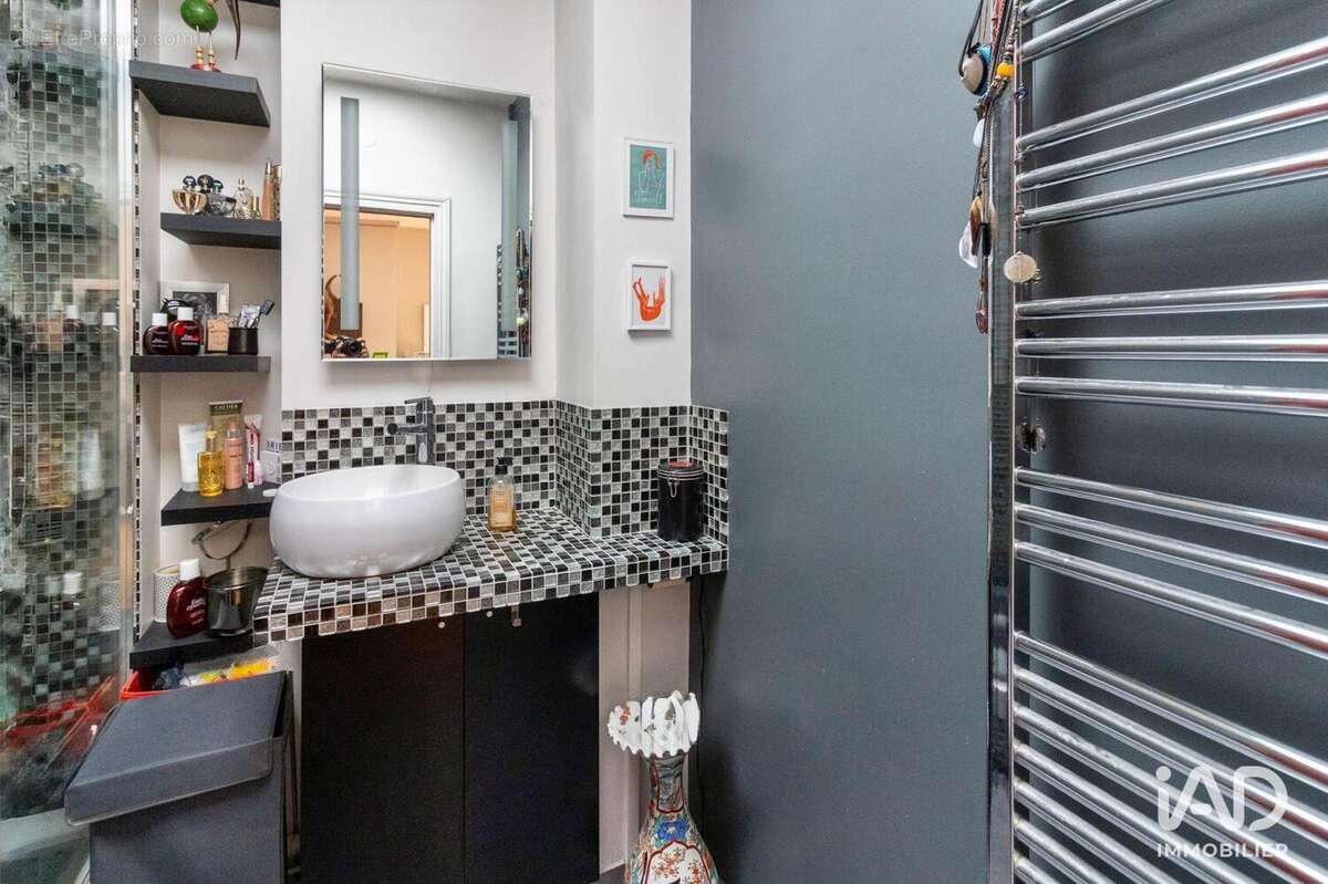 Photo 7 - Appartement à PARIS-18E