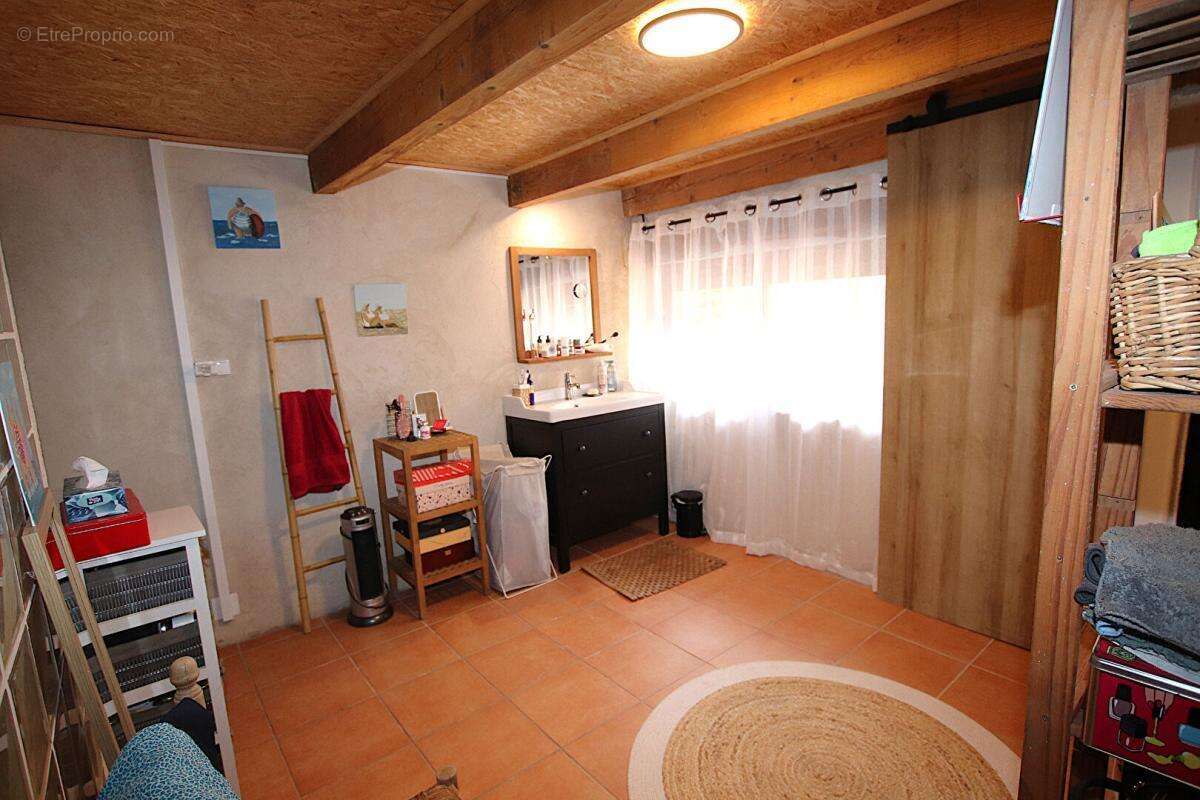 Maison à SAINT-AFFRIQUE