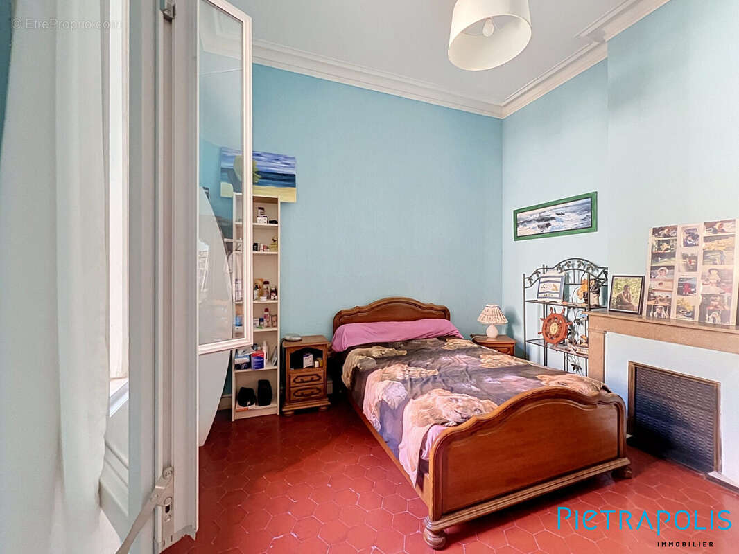 Appartement 105 m² à Sete  - photo 6