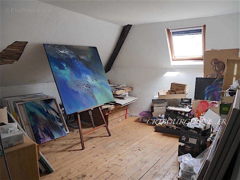 Maison à VILLIERS-SAINT-BENOIT