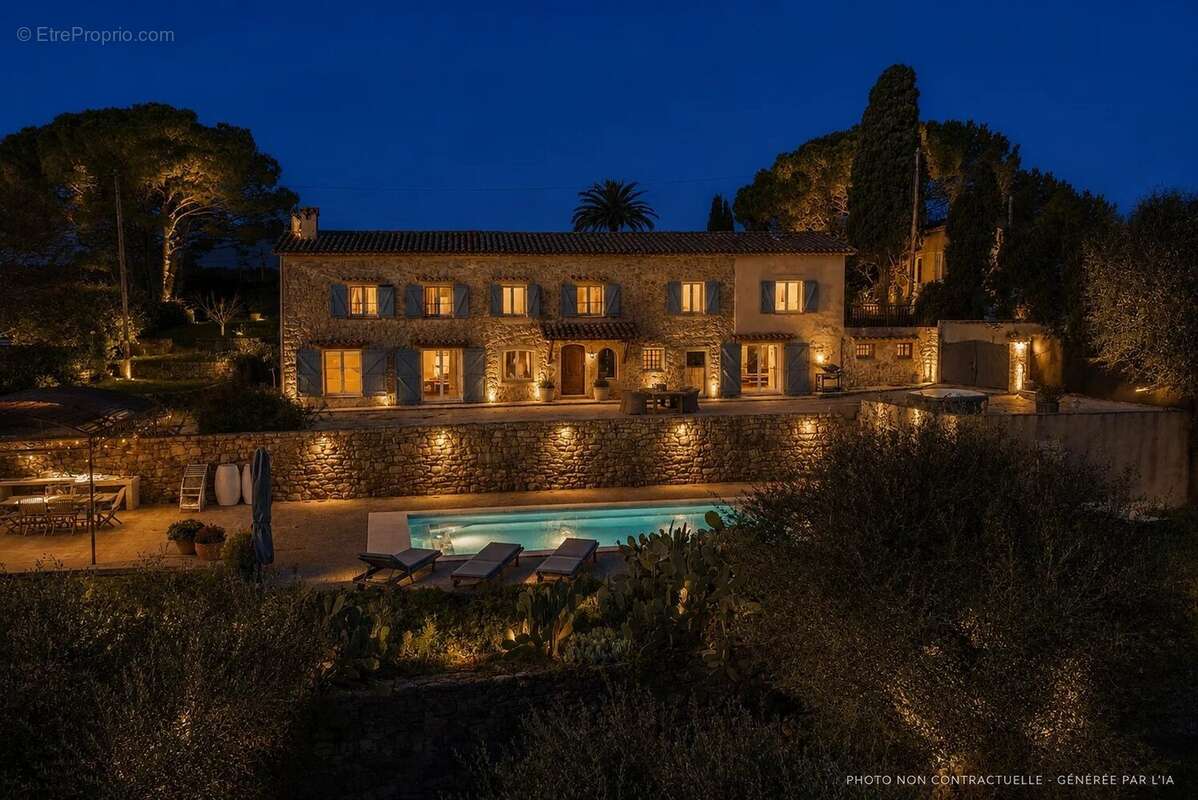 Maison à GRASSE