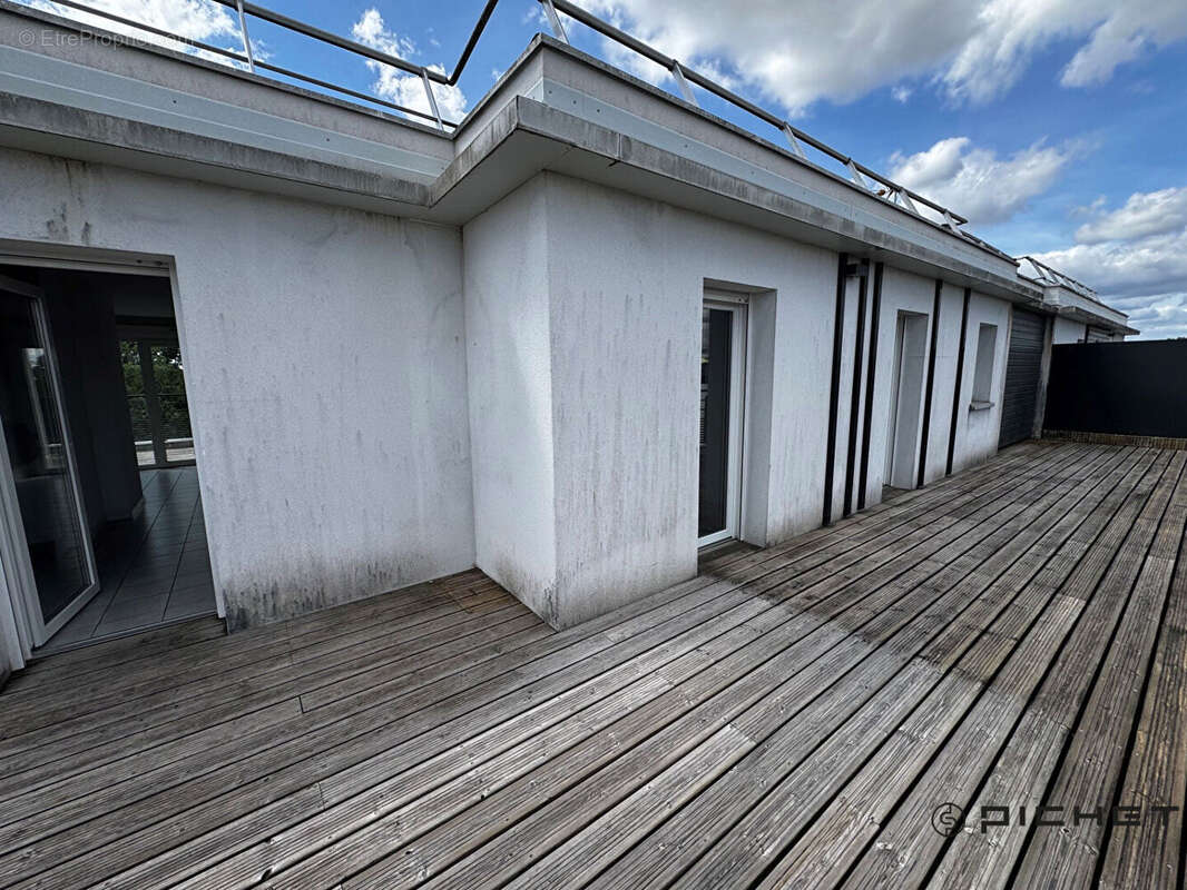 Appartement à LE BOUSCAT