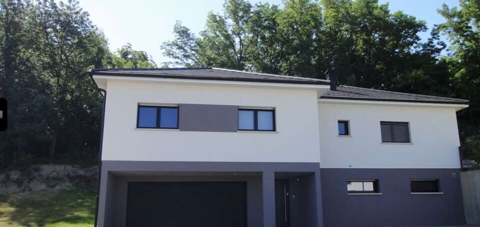 Terrain à CHATEAUNEUF-SUR-ISERE