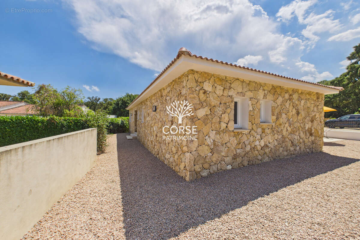 Villa type bergerie au coeur du maquis - photo 12