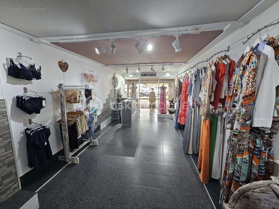 Commerce à SAINT-FRANCOIS