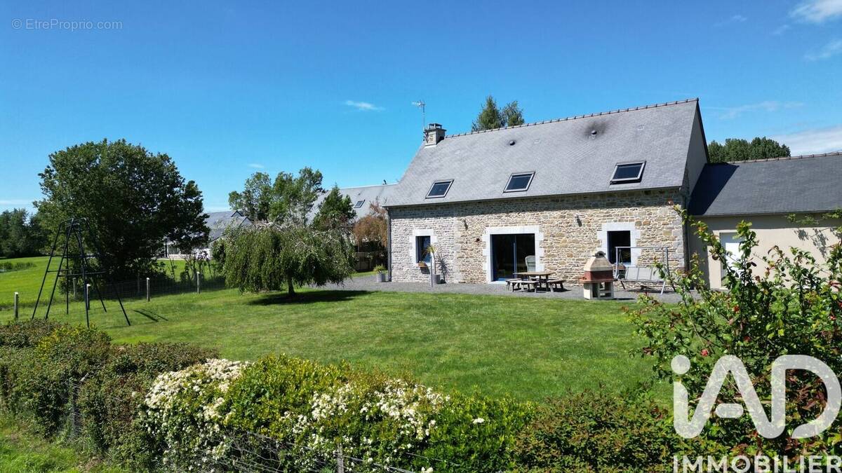Photo 1 - Maison à QUETTREVILLE-SUR-SIENNE