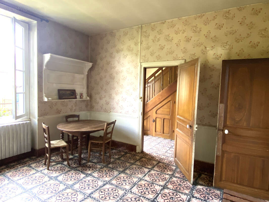 Maison à MOUSSY