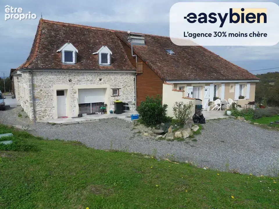 Maison à LAGOR