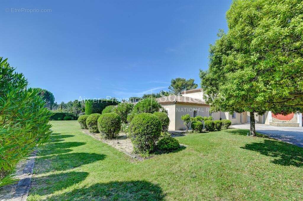 Maison à AIX-EN-PROVENCE