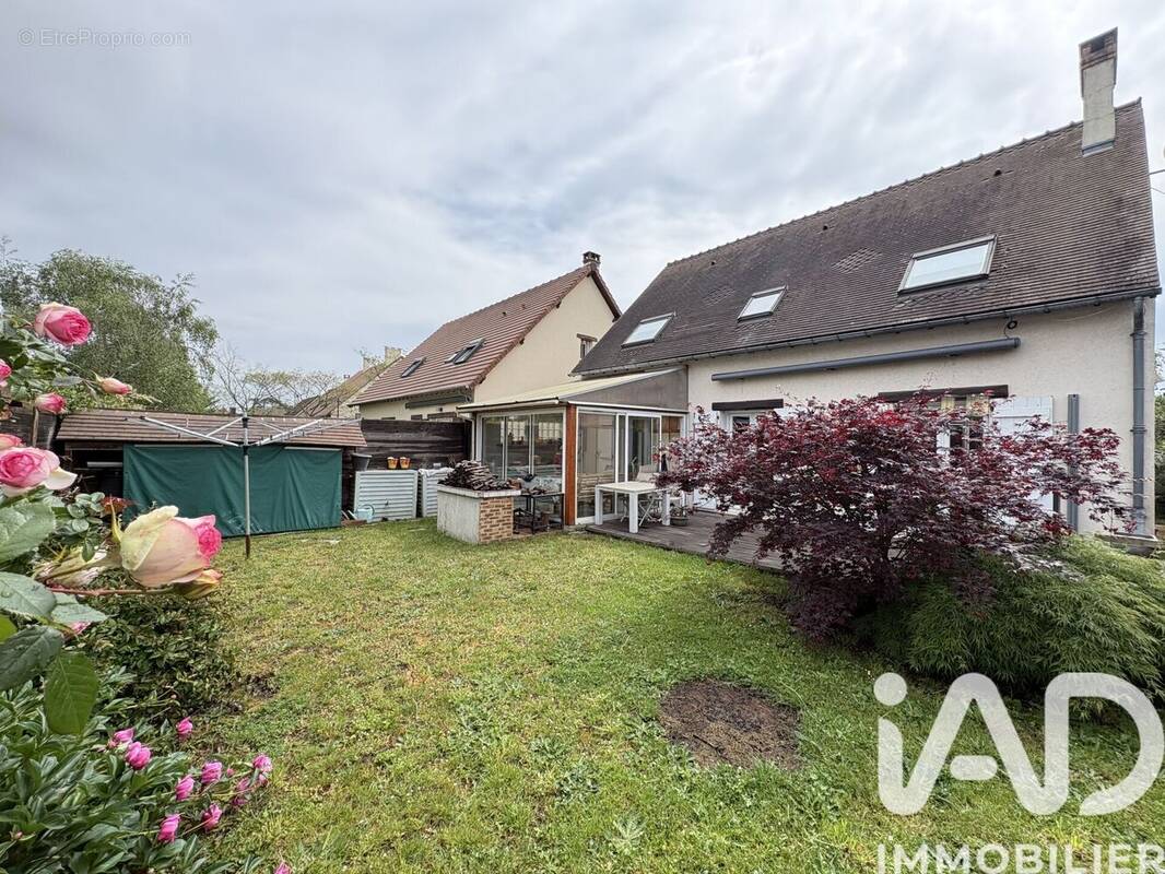 Photo 1 - Maison à VIRY-CHATILLON