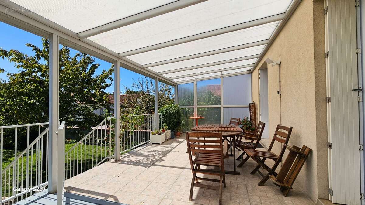 Maison 145 m² à Niort  - photo 6