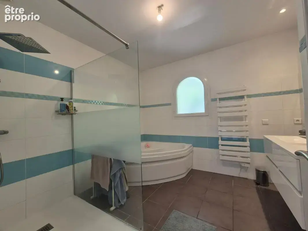 Maison À Vendre - photo 13