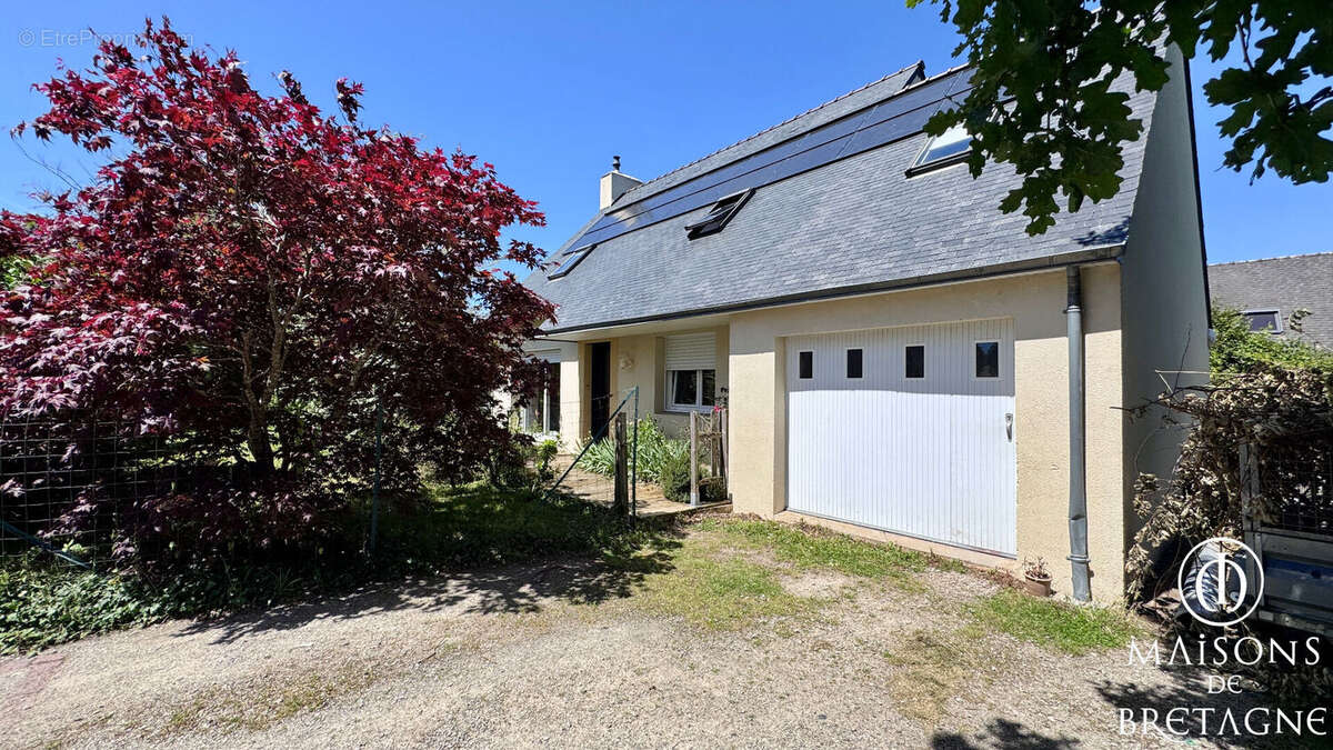 Maison à PONT-AVEN