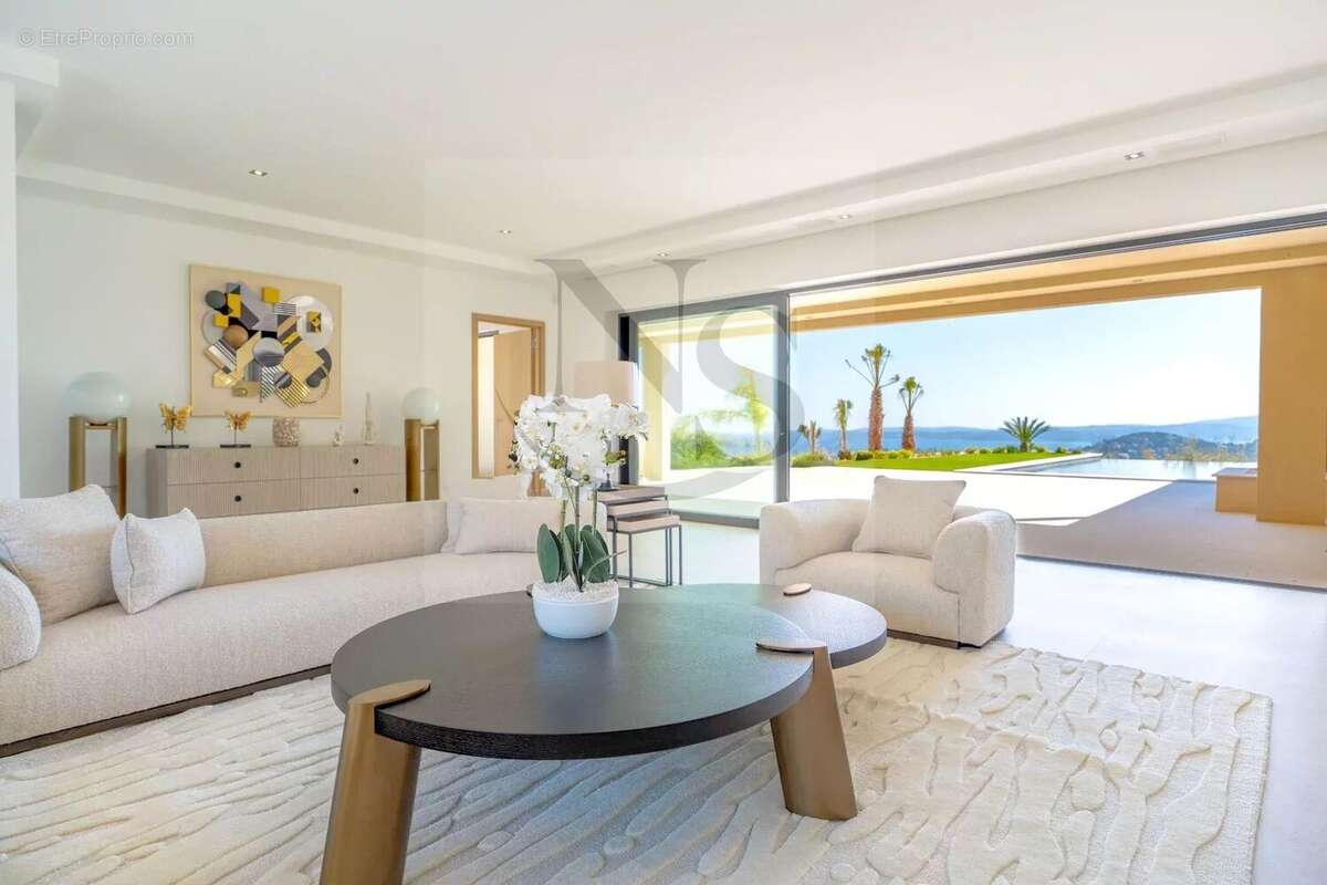 Maison à SAINTE-MAXIME