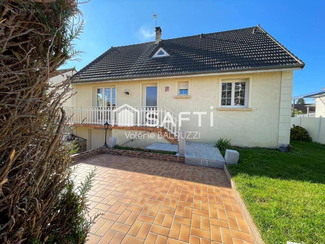 Photo 2 - Maison à MONTMIRAIL